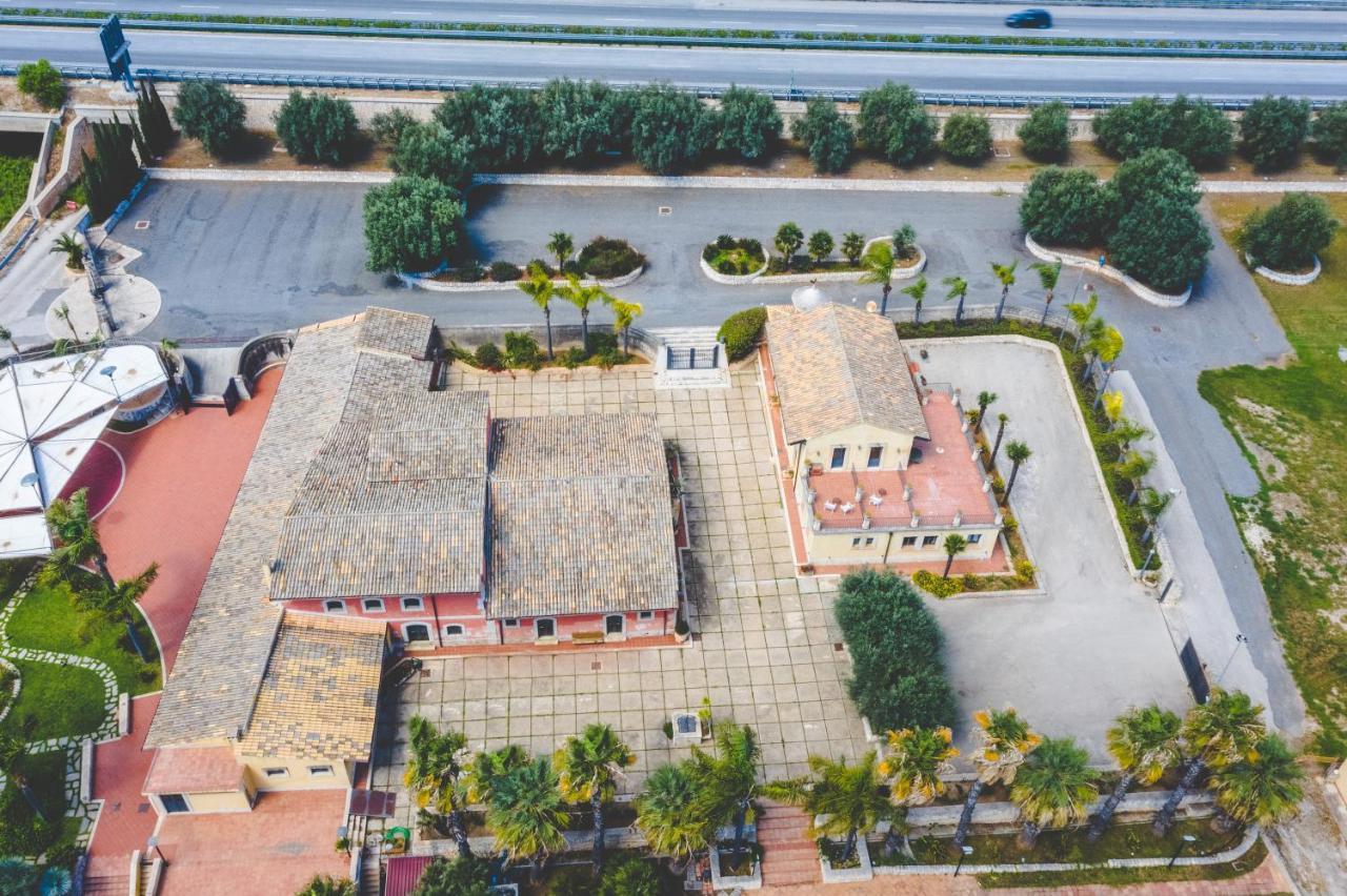 Villa Nuovo Castello Crisilio Avola Exterior foto